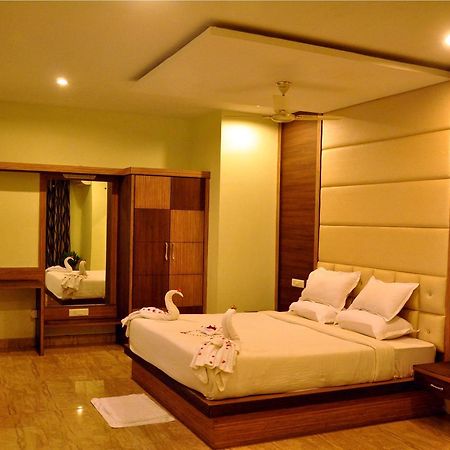 Hotel Suncity Palace Jharsuguda Екстер'єр фото