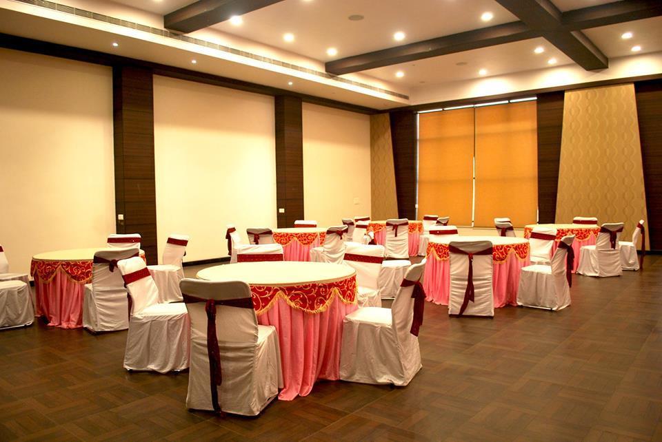 Hotel Suncity Palace Jharsuguda Екстер'єр фото