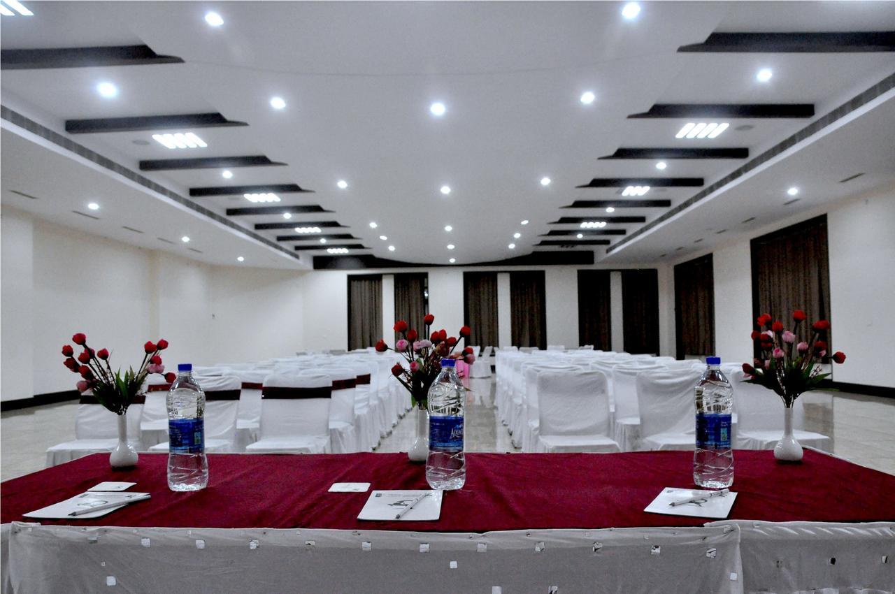 Hotel Suncity Palace Jharsuguda Екстер'єр фото
