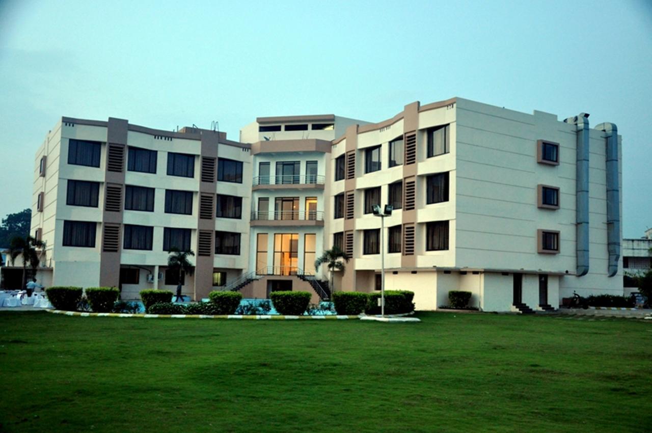 Hotel Suncity Palace Jharsuguda Екстер'єр фото